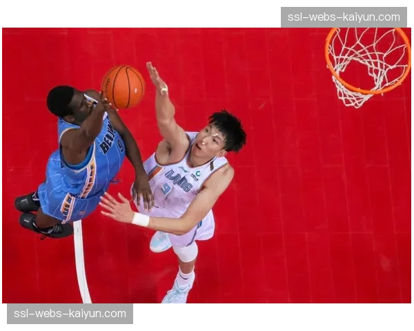 上海队-无限换防-策略在季后赛的成败得失，防守效率提升但换防不及时问题暴露